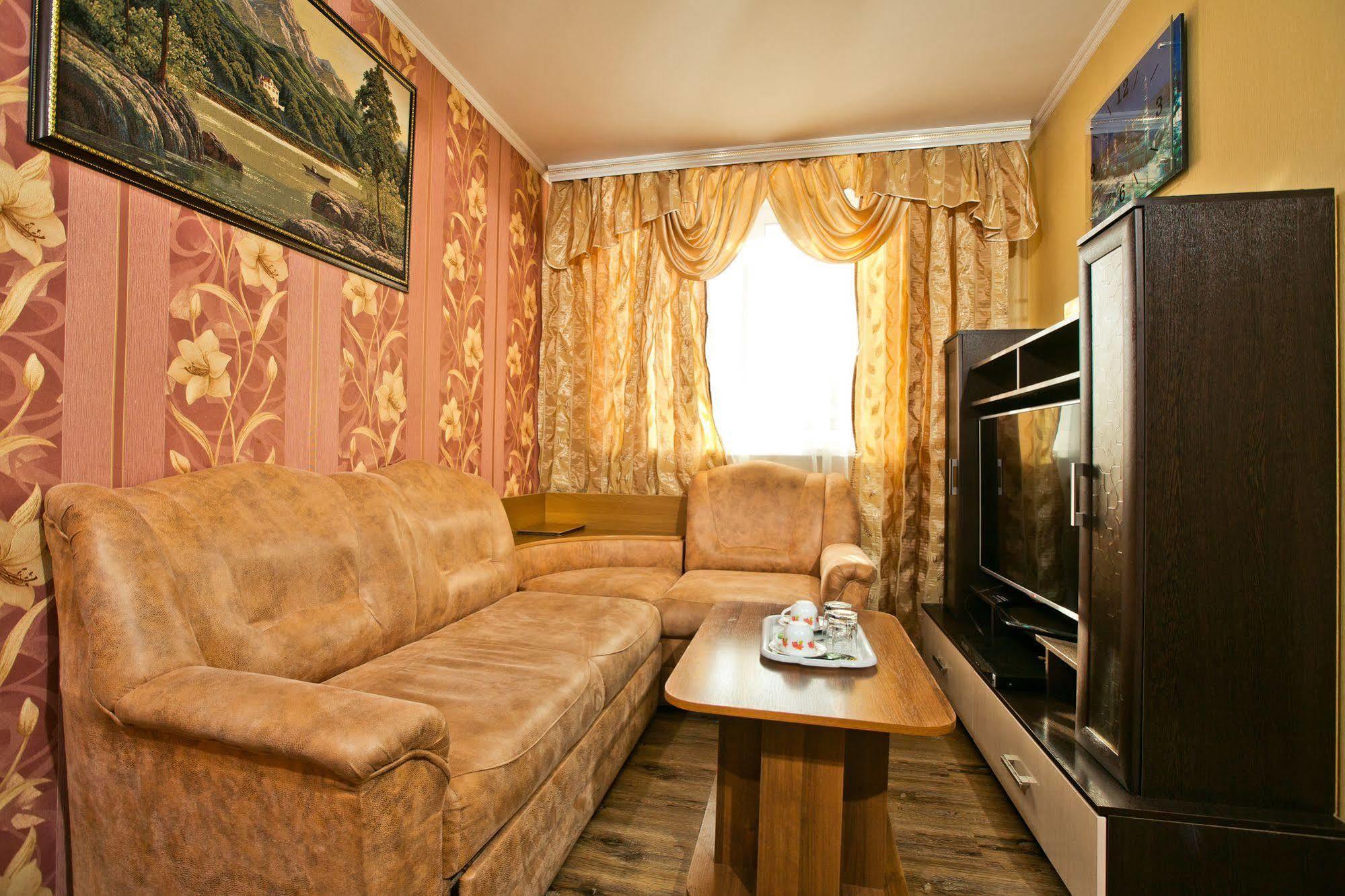 Hotel Boyard Ussuriysk Luaran gambar