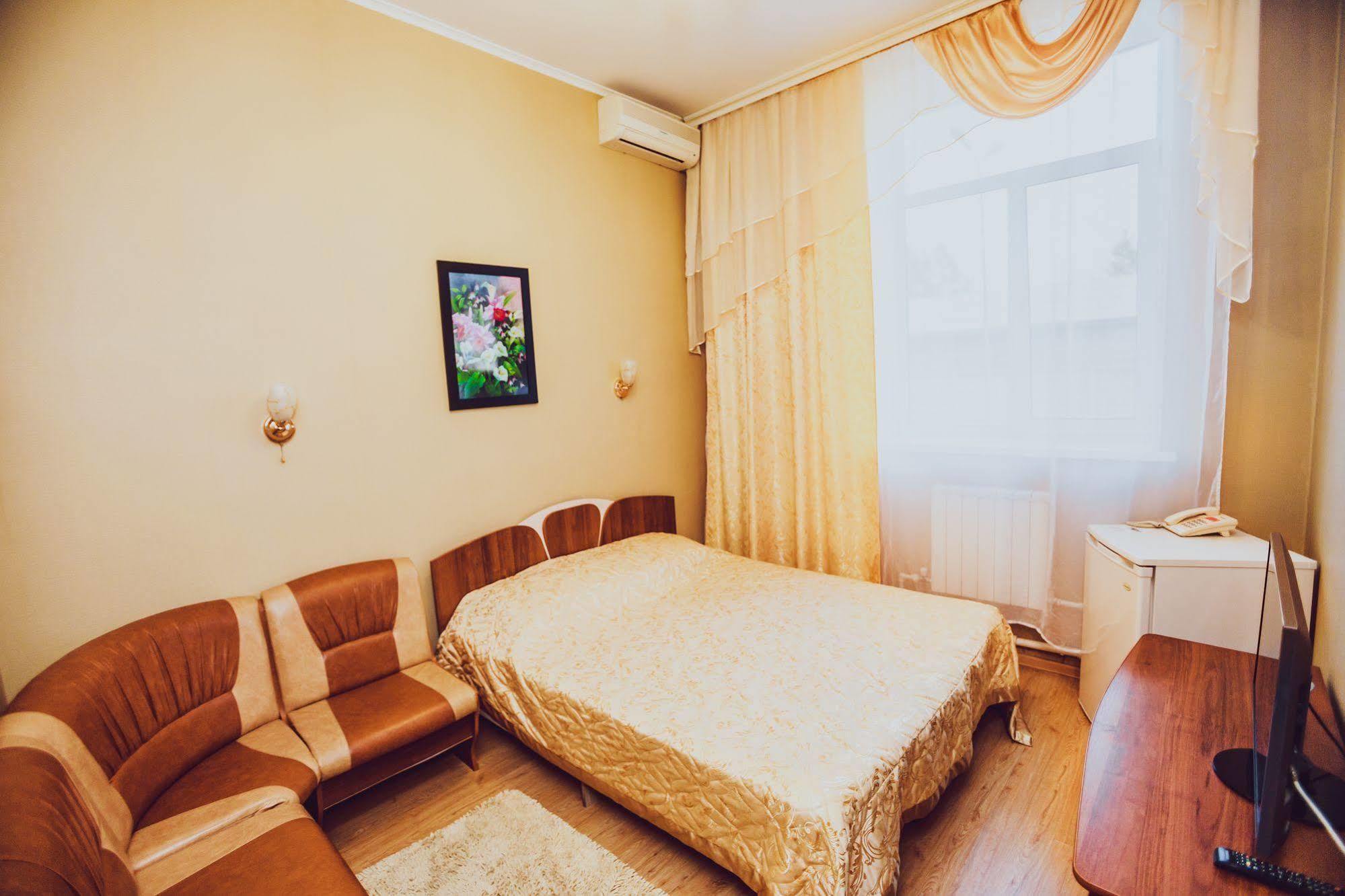 Hotel Boyard Ussuriysk Luaran gambar