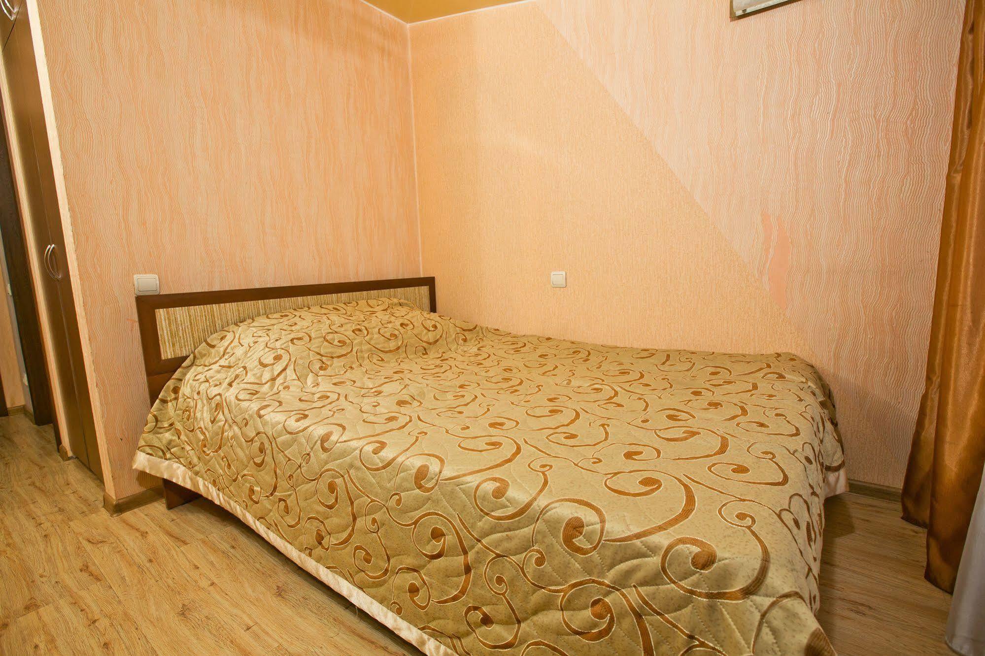 Hotel Boyard Ussuriysk Luaran gambar